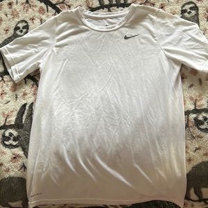 nike dri-fit tee white XL in kids sizes
